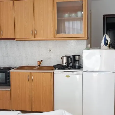 Taulant Apartment *