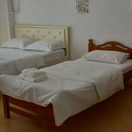 Taulant Apartment Sarande