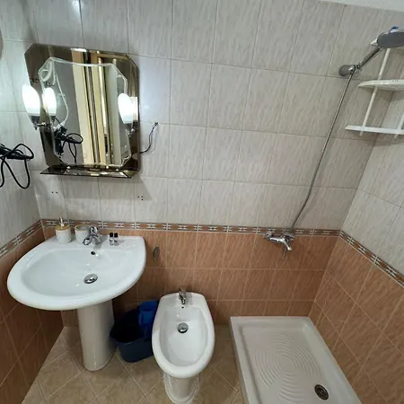 Apartment Taulant *